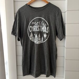 Merry Christmas Gray Tee Size XL